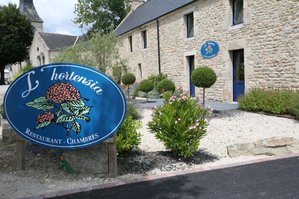 Hotel - Restaurant L'Hortensia Noyalo エクステリア 写真