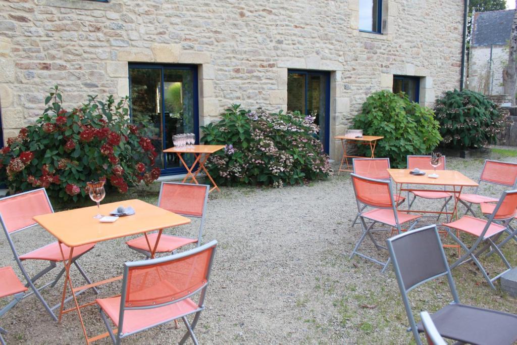 Hotel - Restaurant L'Hortensia Noyalo エクステリア 写真