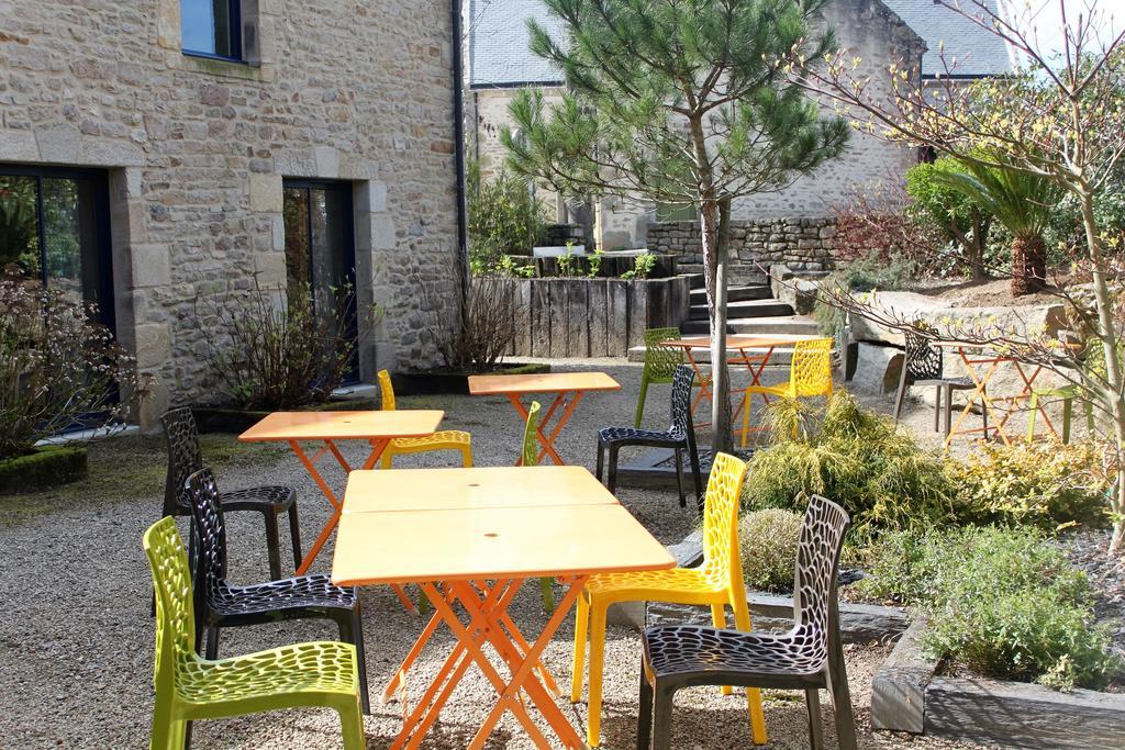 Hotel - Restaurant L'Hortensia Noyalo エクステリア 写真