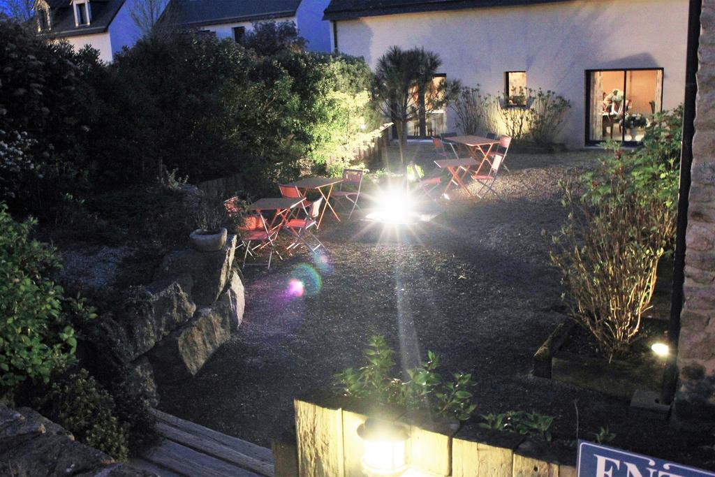 Hotel - Restaurant L'Hortensia Noyalo エクステリア 写真